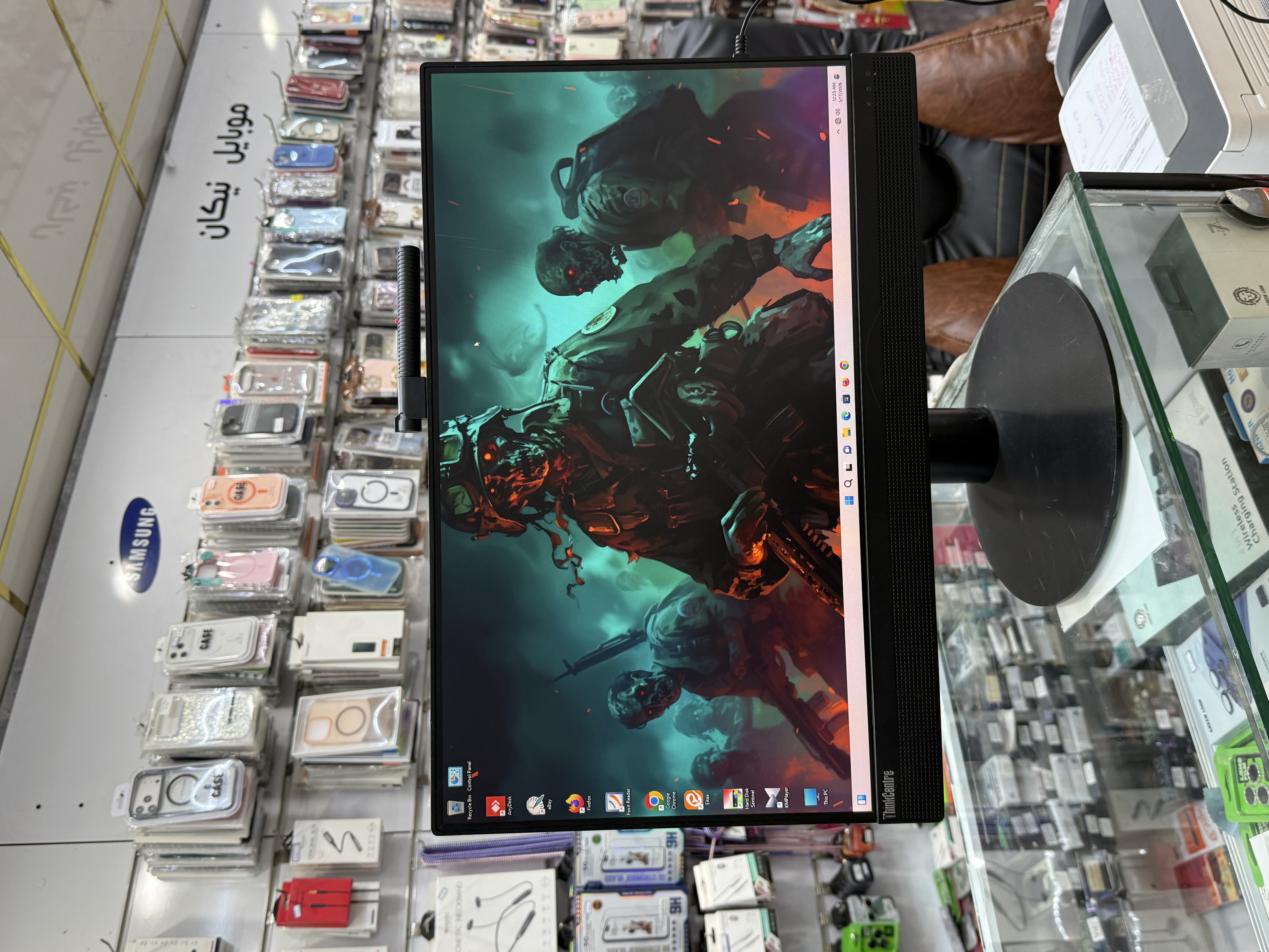 آل این وان لنوو ThinkCenter M820z پردازنده i5 نسل ۸ رم ۸ گیگ حافظه ۲۵۶ فریم لس