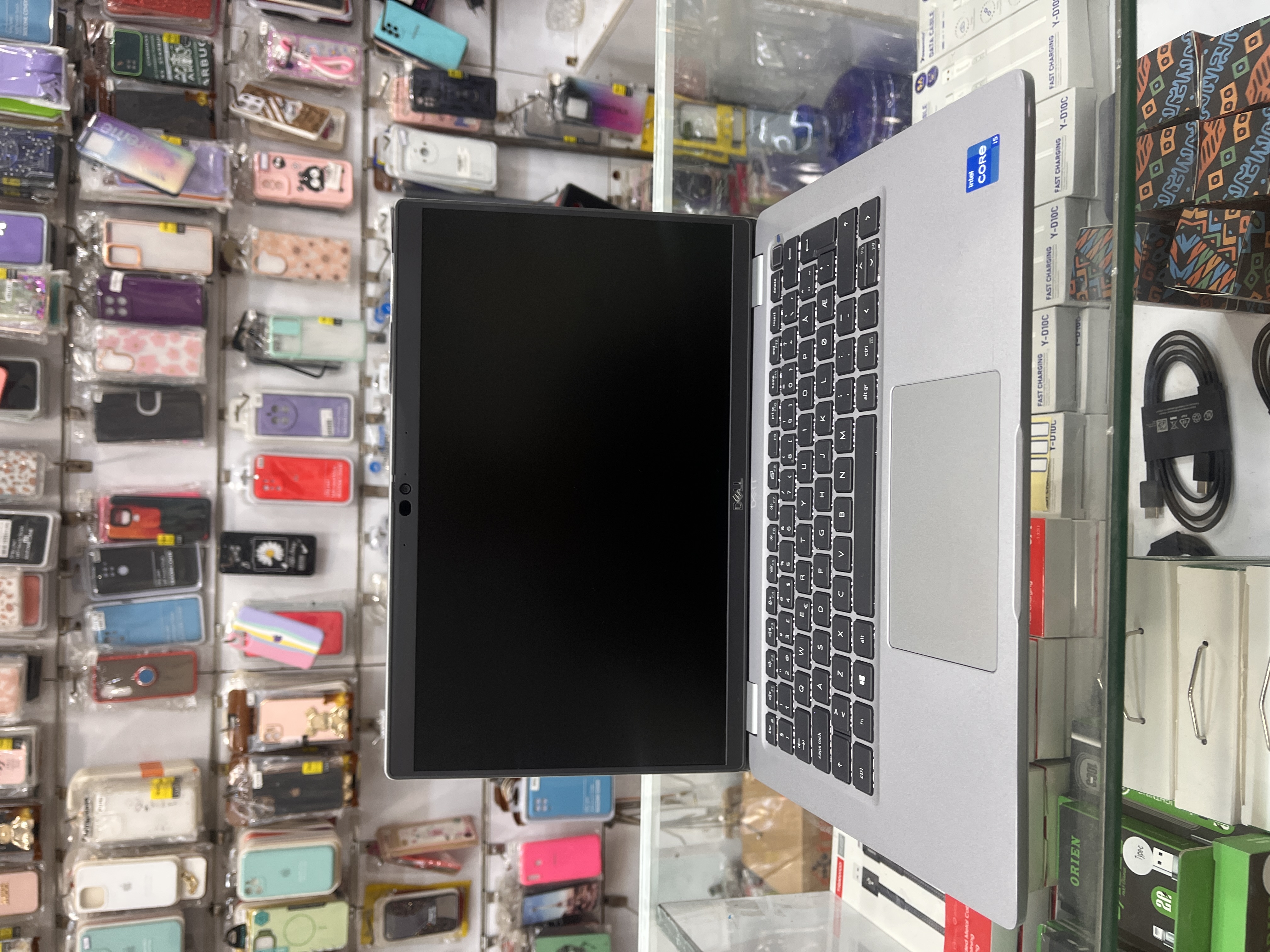 لپ تاپ استوک دل مدل Dell latitude 5520 i7